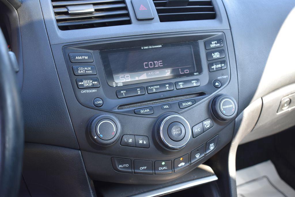 2004 Honda Accord EX - Photo 14