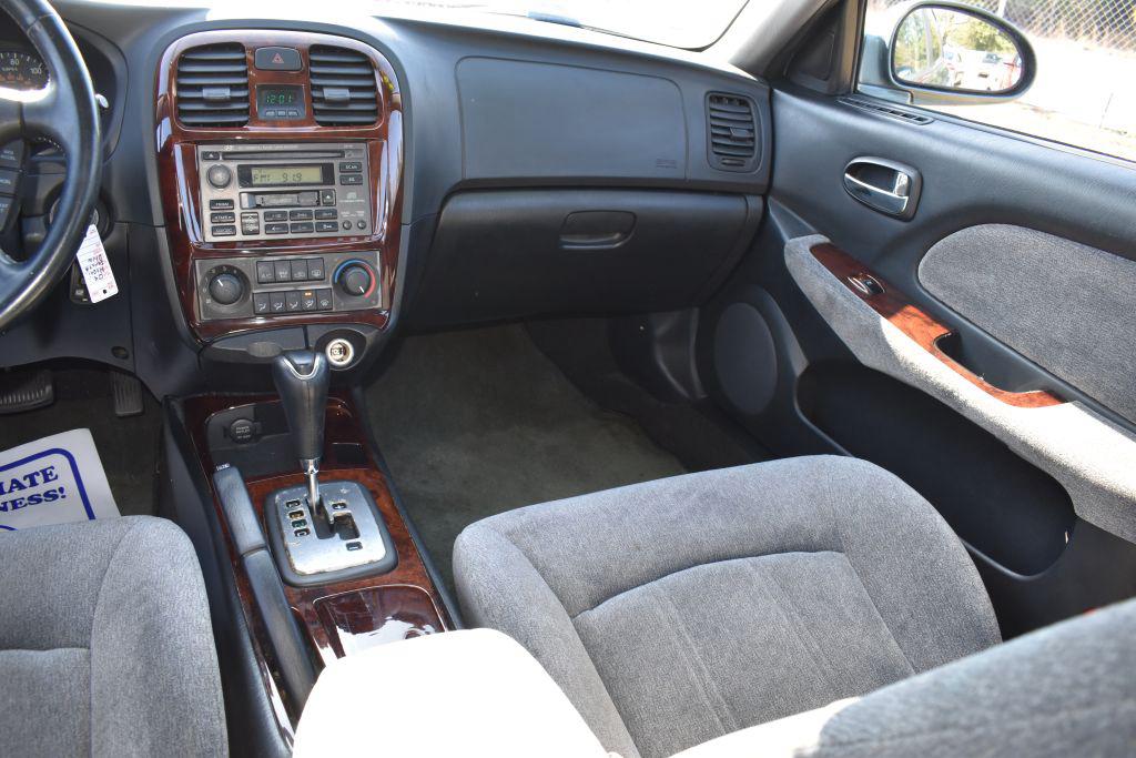 2004 Hyundai Sonata GLS - Photo 12