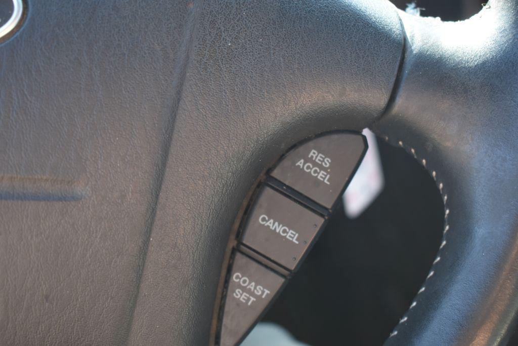 2004 Hyundai Sonata GLS - Photo 18
