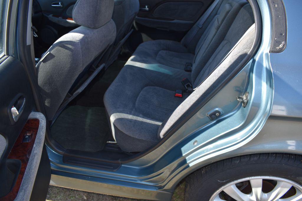2004 Hyundai Sonata GLS - Photo 10